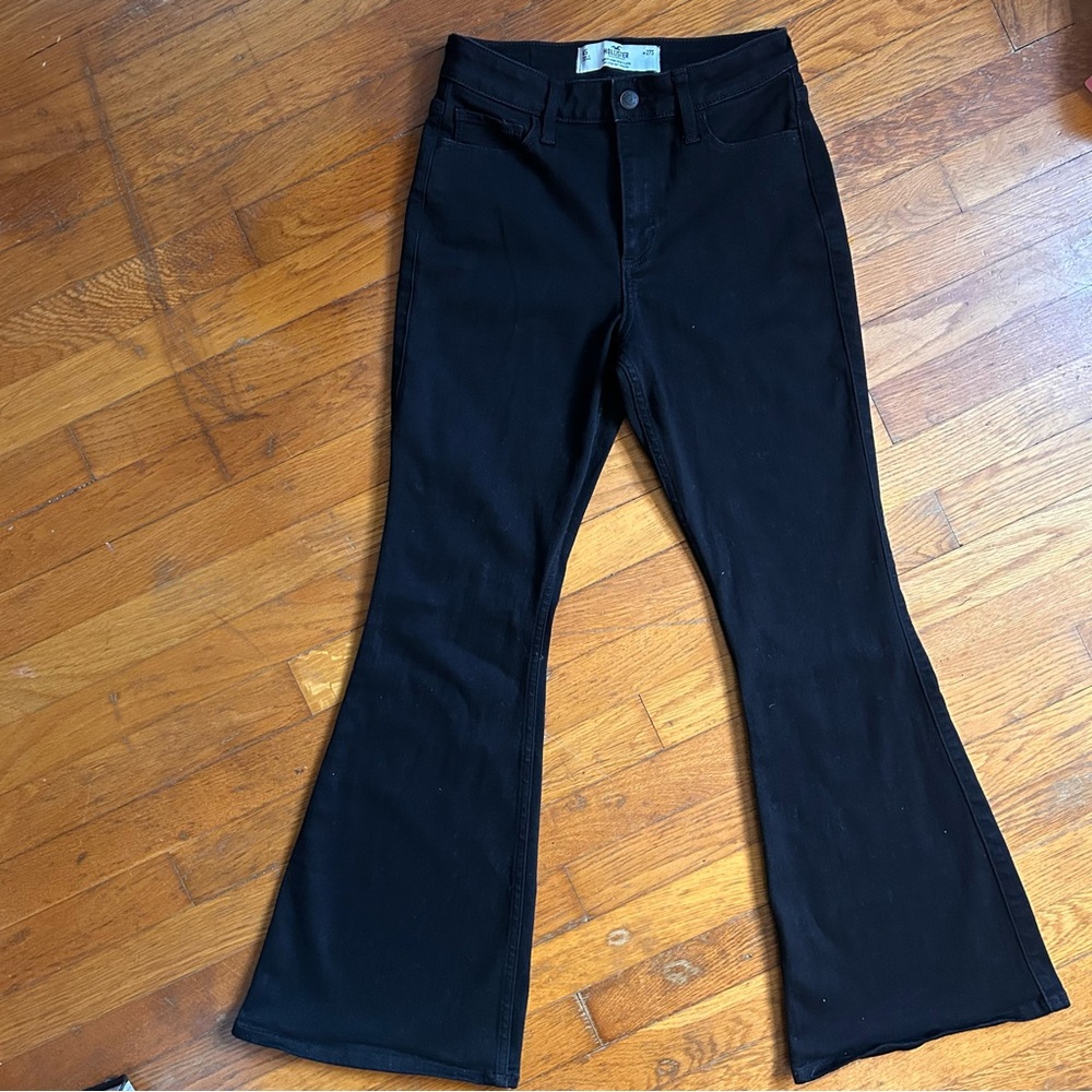 Hollister High Rise Flare Dark Denim Jeans Women Size 4R